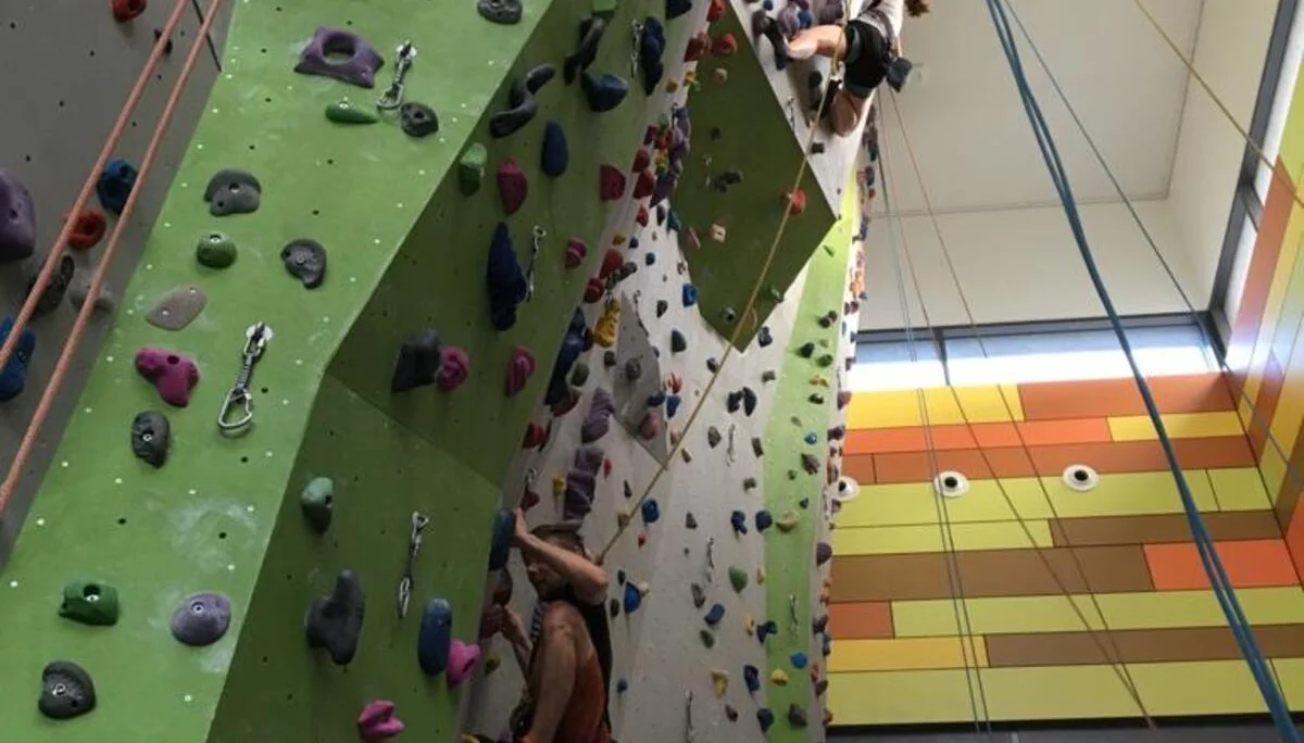 Kletterwand Liefrauenschule | © DAV Sigmaringen, Elena Tögel